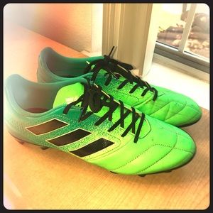 Adidas men’s soccer cleats
